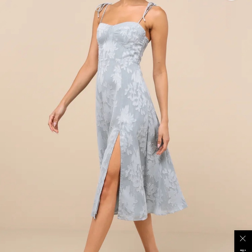 Lulu's Light Blue Floral Midi Dress